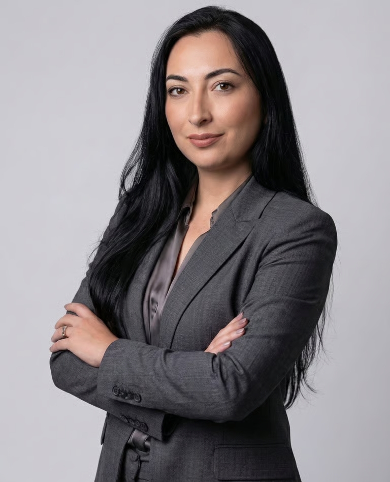 Dra. Alyne Yumi Konno